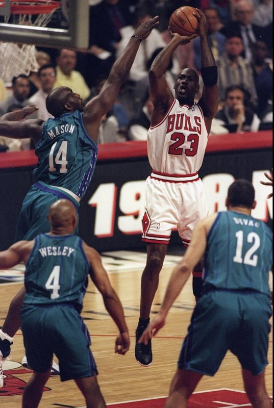 Michael Jordan (Getty Images-Matthew Stockman)